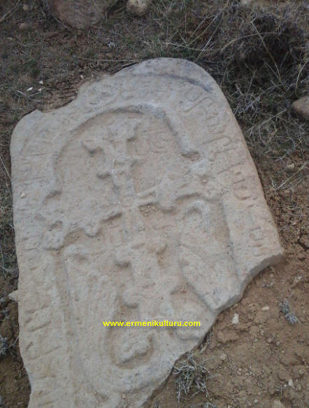 Ermeni Mezar Taşları -7